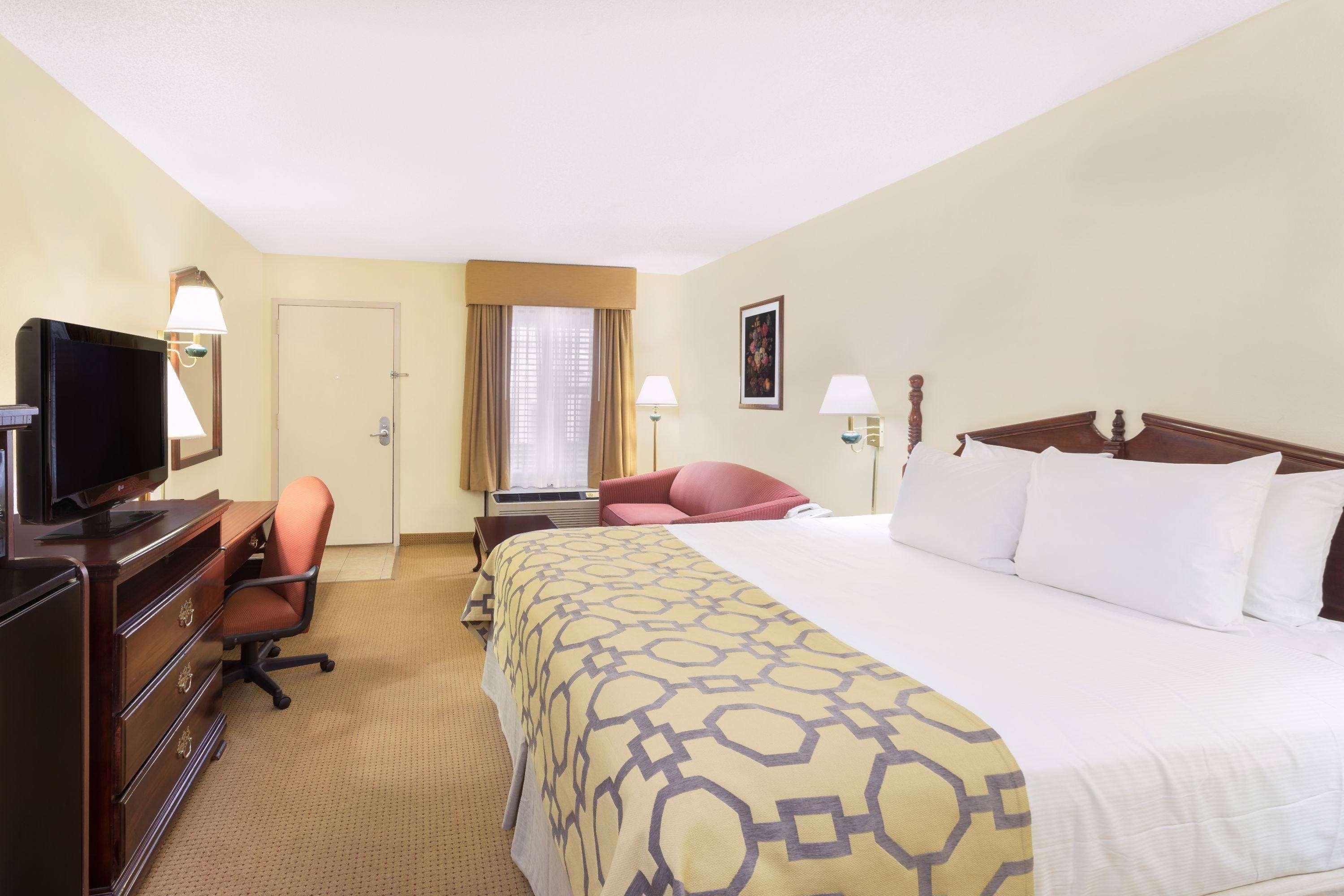 Baymont By Wyndham Griffin Hotel Luaran gambar