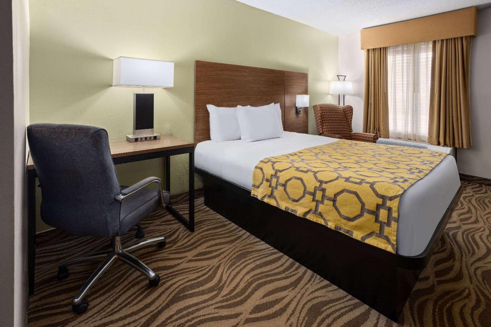 Baymont By Wyndham Griffin Hotel Luaran gambar