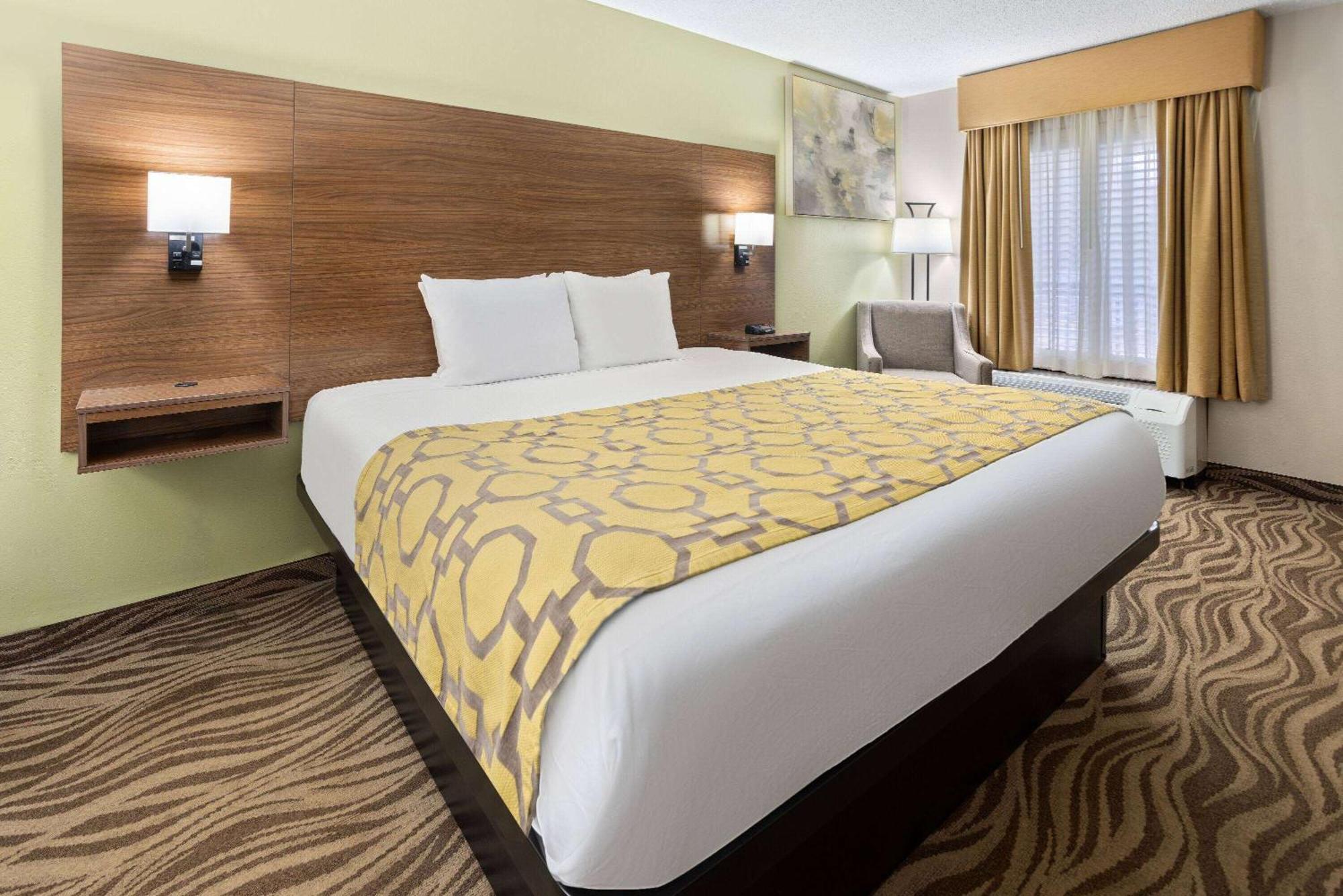 Baymont By Wyndham Griffin Hotel Luaran gambar